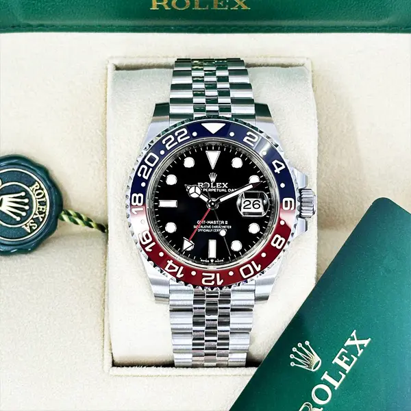 GMT-Master II Pepsi — lunette bleu & rouge